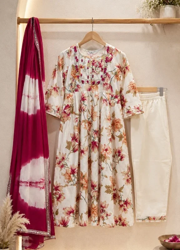 Ivory Floral Heavy Berlin Handwork 3-Piece Flared Kurti Set - wall display